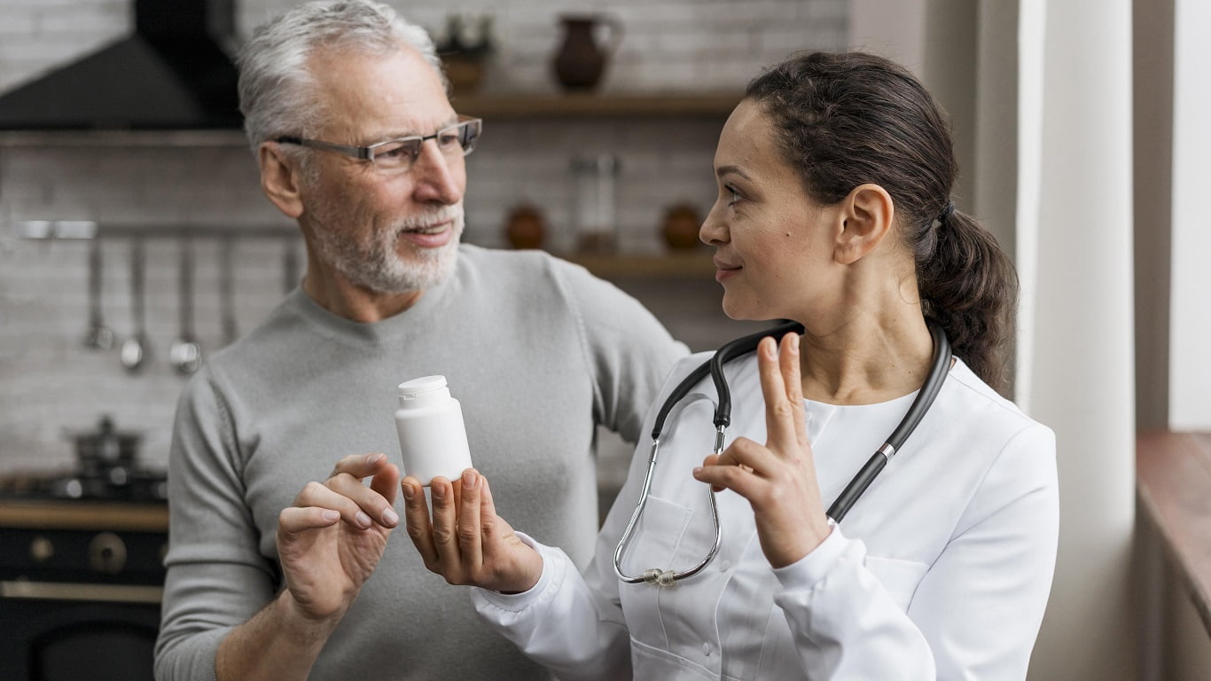 How to Organize Medications for Seniors: Practical Tips and Tools